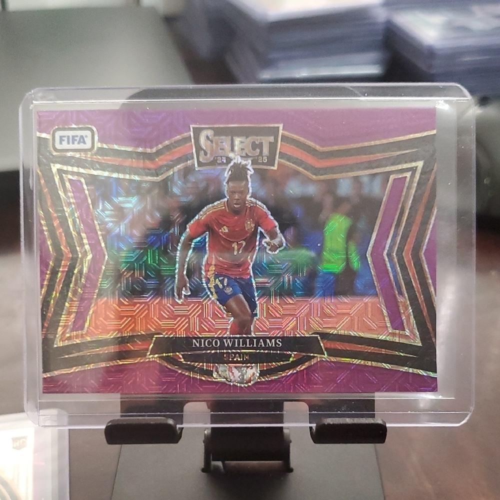 2024-25 Select Fifa Soccer Nico Williams Purple Mojo Field Level